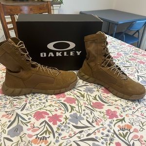 Oakley light assault 2 boots